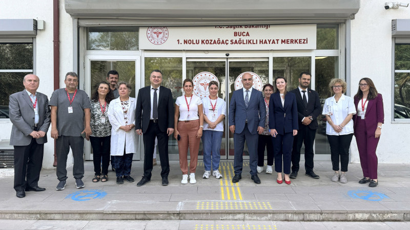 İzmir İl Sağlık Müdürü Doç. Dr. Ayhan Kul, Buca'da sahaya indi: Yeni yatırımlar yolda!