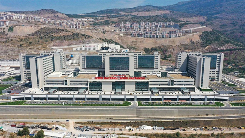 İzmir Şehir Hastanesi’nde büyük eksiklik: Dijital Patoloji Sistemi kurulmamış!