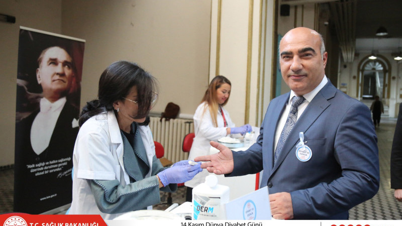 14 Kasım Dünya Diyabet Günü’nde İzmir’de sağlık taraması yapıldı!