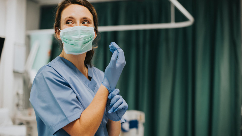 İzmir Bozyaka Hastanesi'nden nütrisyon hemşireliği eğitim programı duyurusu