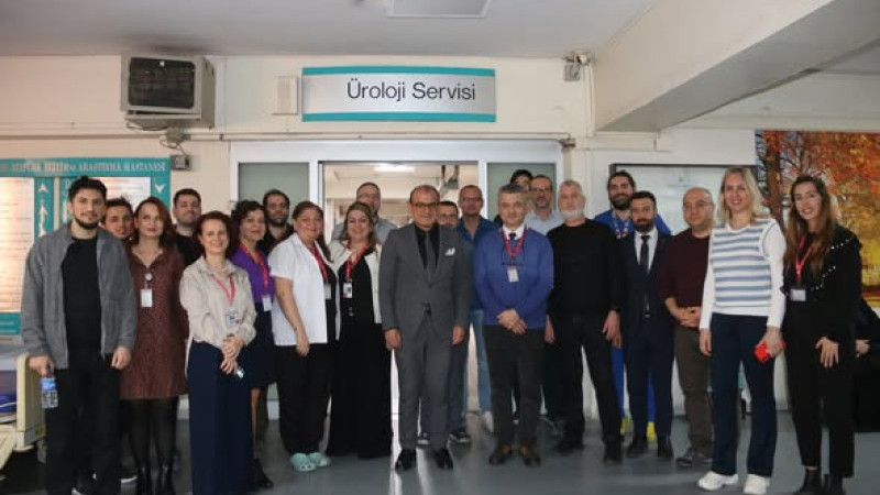 Başhekim Prof. Dr. Bülent ÇALIK, Üroloji Kliniği’ni ziyaret etti