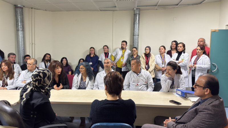 Başhekim Prof. Dr. Bülent ÇALIK'dan, Radyasyon Onkolojisi Kliniğine ziyaret