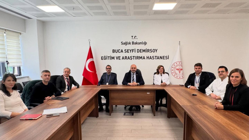 İzmir Buca Seyfi Demirsoy Hastanesi, 2026’nın ilk EPK toplantısını gerçekleştirdi