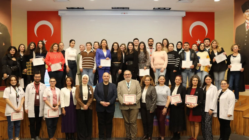 Çiğli Hastanesi, Anne sütü ve emzirme danışmanlık eğitimini tamamladı
