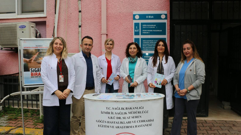 SBÜ Dr. Suat Seren Hastanesi'nde sigara bırakma günü etkinliği