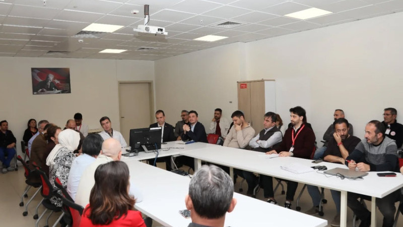 Çiğli EAH'de teknik altyapı ve hizmet kalitesi iyileştirme toplantısı düzenlendi