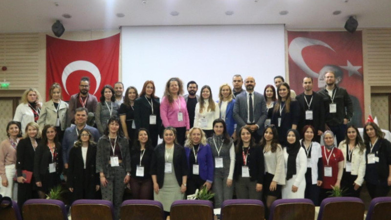 Enteral Nütrisyon Çalıştayı İzmir’de gerçekleşti