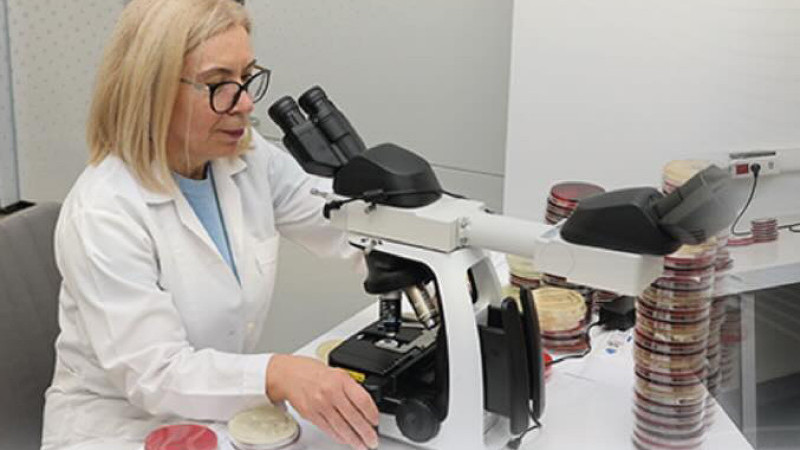 İzmir Şehir Hastanesi Mikoloji alanında yetkilendirildi