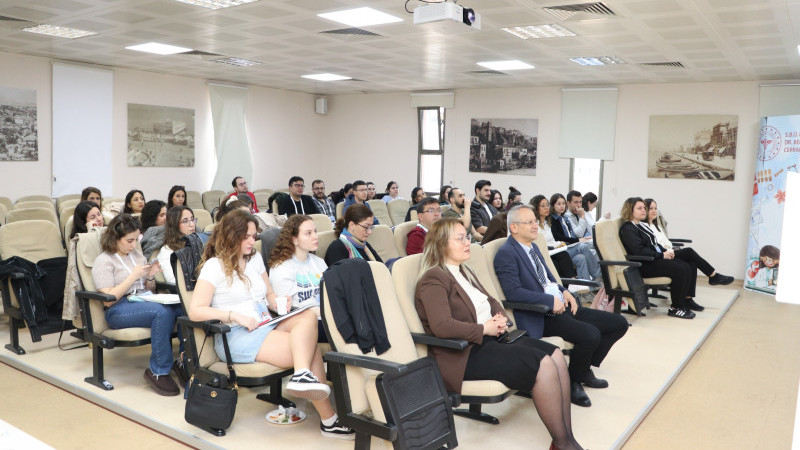 Dr. Behçet Uz Çocuk Hastanesi'nde ileri yaşam desteği kursu