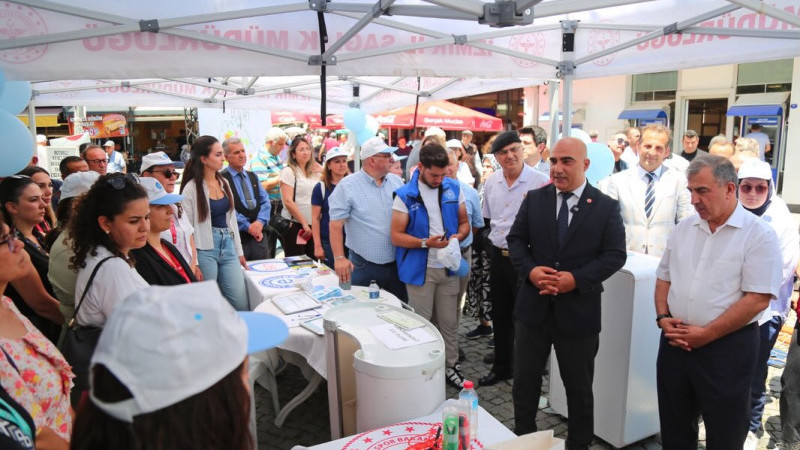 İzmir İl Sağlık Müdürlüğü’nden Bornova’da 
