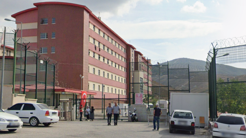 İzmir Barosu’ndan çarpıcı Tahtakurusu itirafı: 