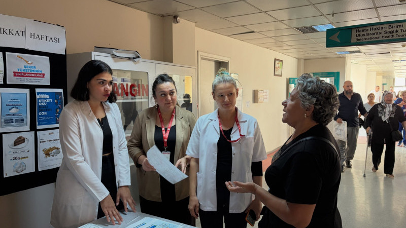 İzmir Atatürk Eğitim ve Araştırma Hastanesi’nden şeker farkındalık etkinliği