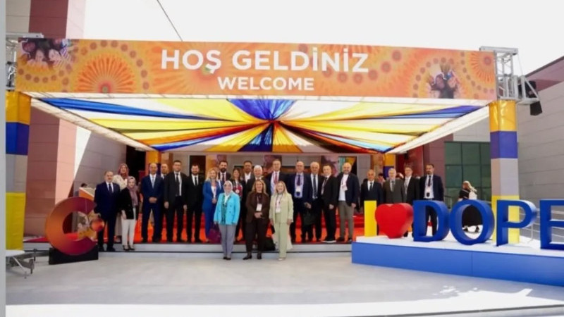 Dr. Behçet Uz Başhekimi Orbatu’dan gençlere dijital güvenlik rehberi