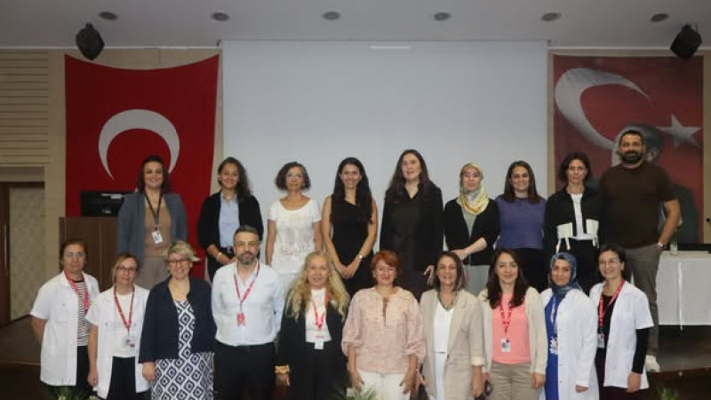 İzmir Atatürk EA Hastanesi'nde Psikiyatri Hemşireliği Eğitimi başladı