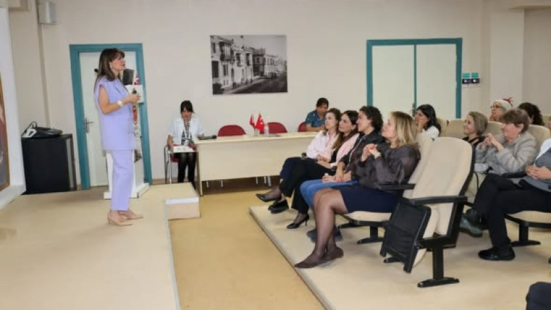 Dr. Behçet Uz Çocuk Hastanesinde sanat günleri: “Odysseus Film Analizi” gerçekleştirildi